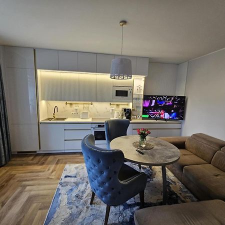 Medziotoju Apartment In Old City Паланга Экстерьер фото